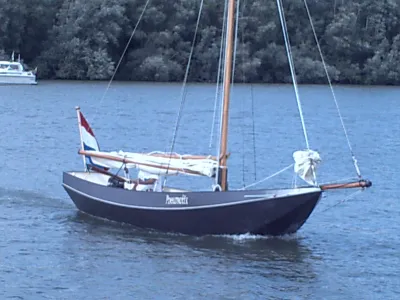 Steel Open zeilboot Lelievlet 725 Photo 10