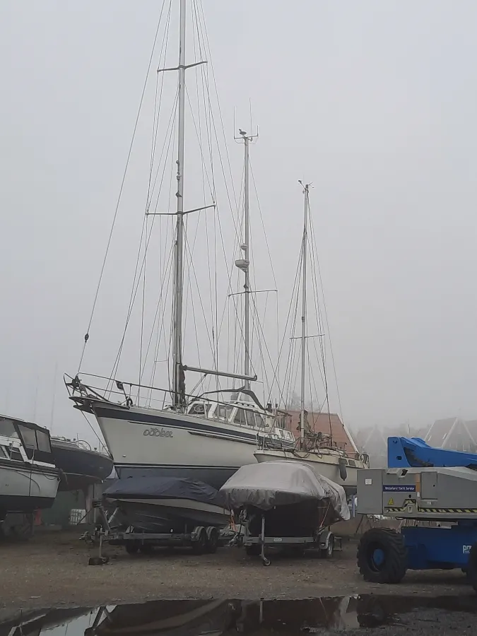 Polyester Segelboot Nauticat 40