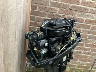  Buitenboordmotor Mariner 8M Foto 9