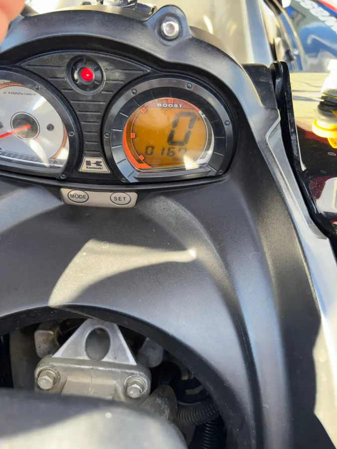 Polyester Jetski Kawasaki Ultra 260X