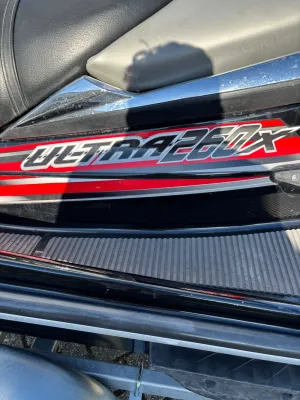 Polyester Jetski Kawasaki Ultra 260X Foto 11
