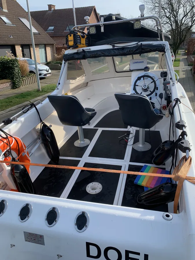 Polyester Console boat Warrior 175