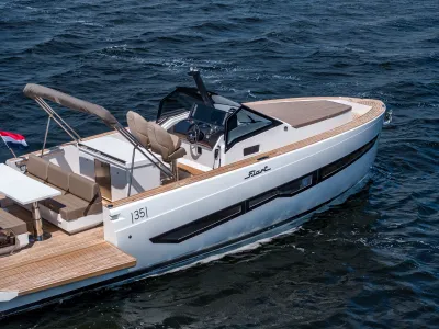 Polyester Speedboot Fiart Seawalker 35 Foto 21
