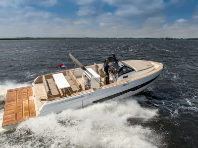 Polyester Speedboot Fiart Seawalker 35 Foto 29