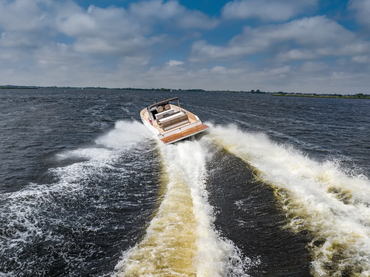 Polyester Speedboot Fiart Seawalker 35