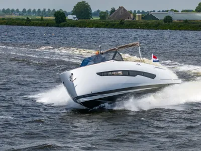 Polyester Speedboot Fiart Seawalker 35 Foto 37