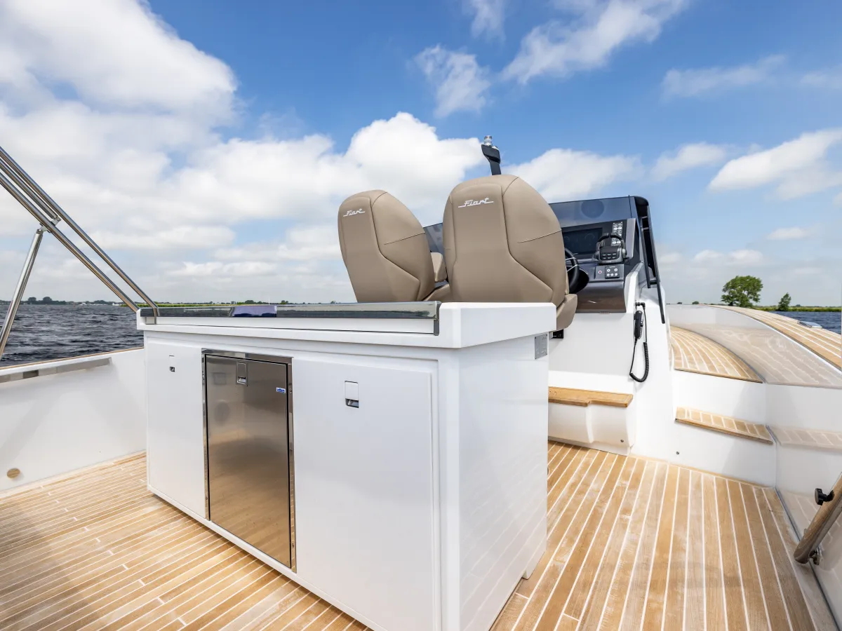 Polyester Speedboot Fiart Seawalker 35