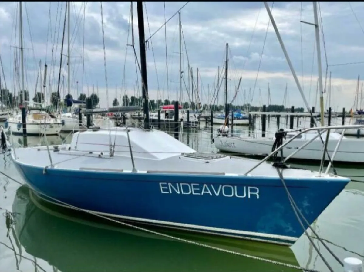Polyester Segelboot Kwarttonner One Off