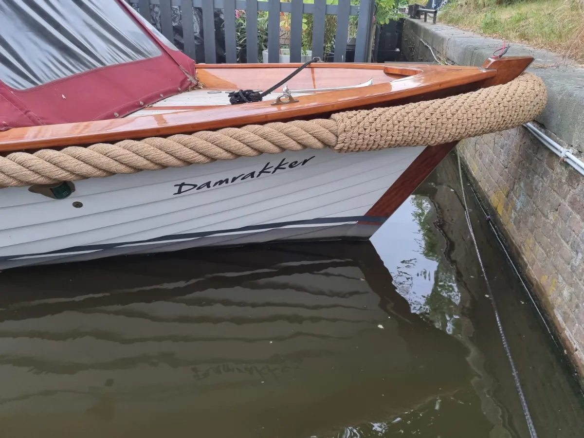Hout Sloep Admiraal 700