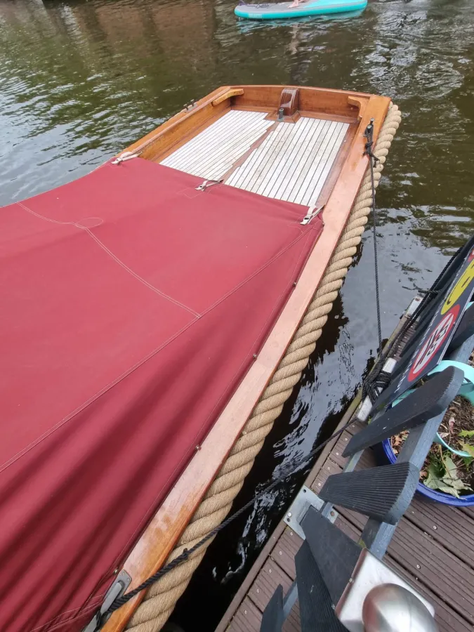 Hout Sloep Admiraal 700