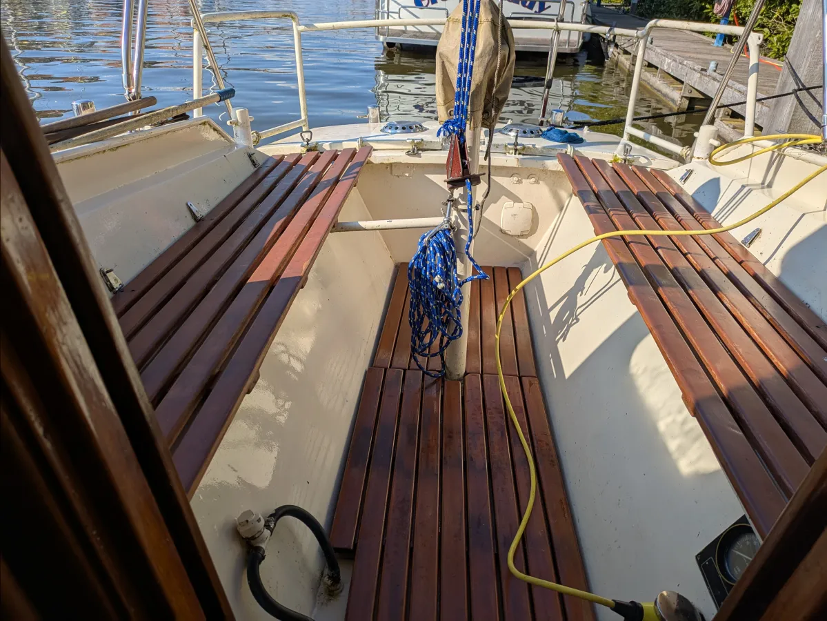 Steel Sailboat Cabin sailboat 850