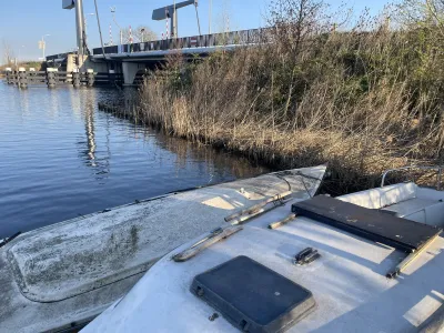 Polyester Budgetboot Zeilboot 700 Foto 4