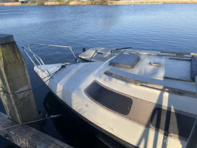 Polyester Budgetboot Zeilboot 700 Foto 7