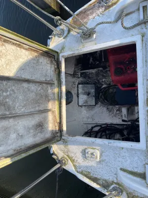 Polyester Budgetboat Cabin sailboat 650 Photo 4