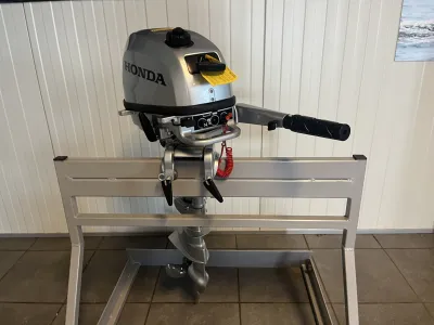  outboard motor Honda BF 6A Photo 3