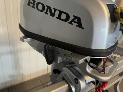  outboard motor Honda BF 6A Photo 5