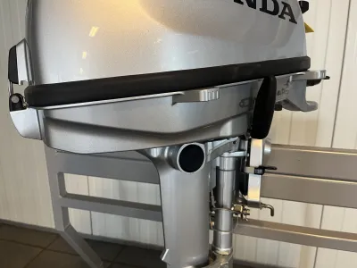  outboard motor Honda BF 6A Photo 7