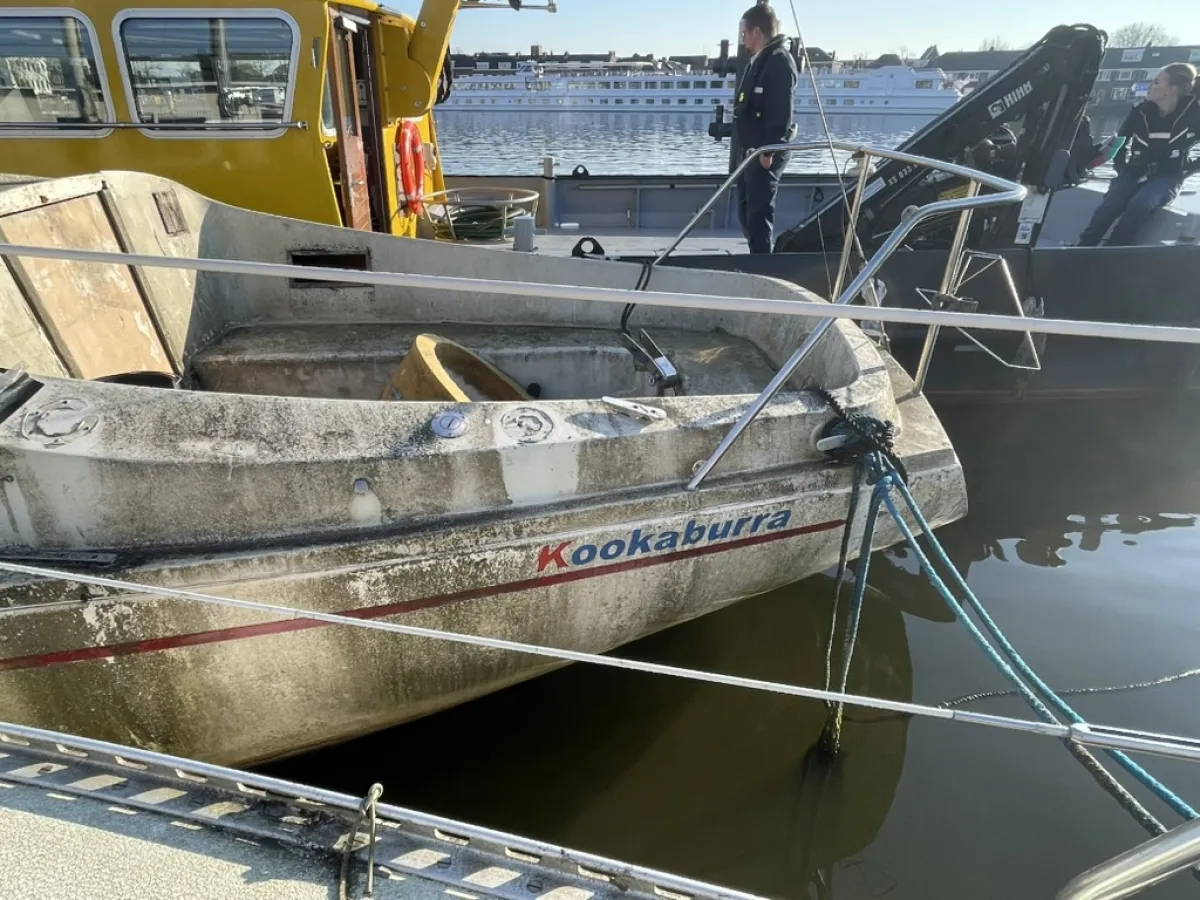 Polyester Budgetboat Cabin sailboat 800