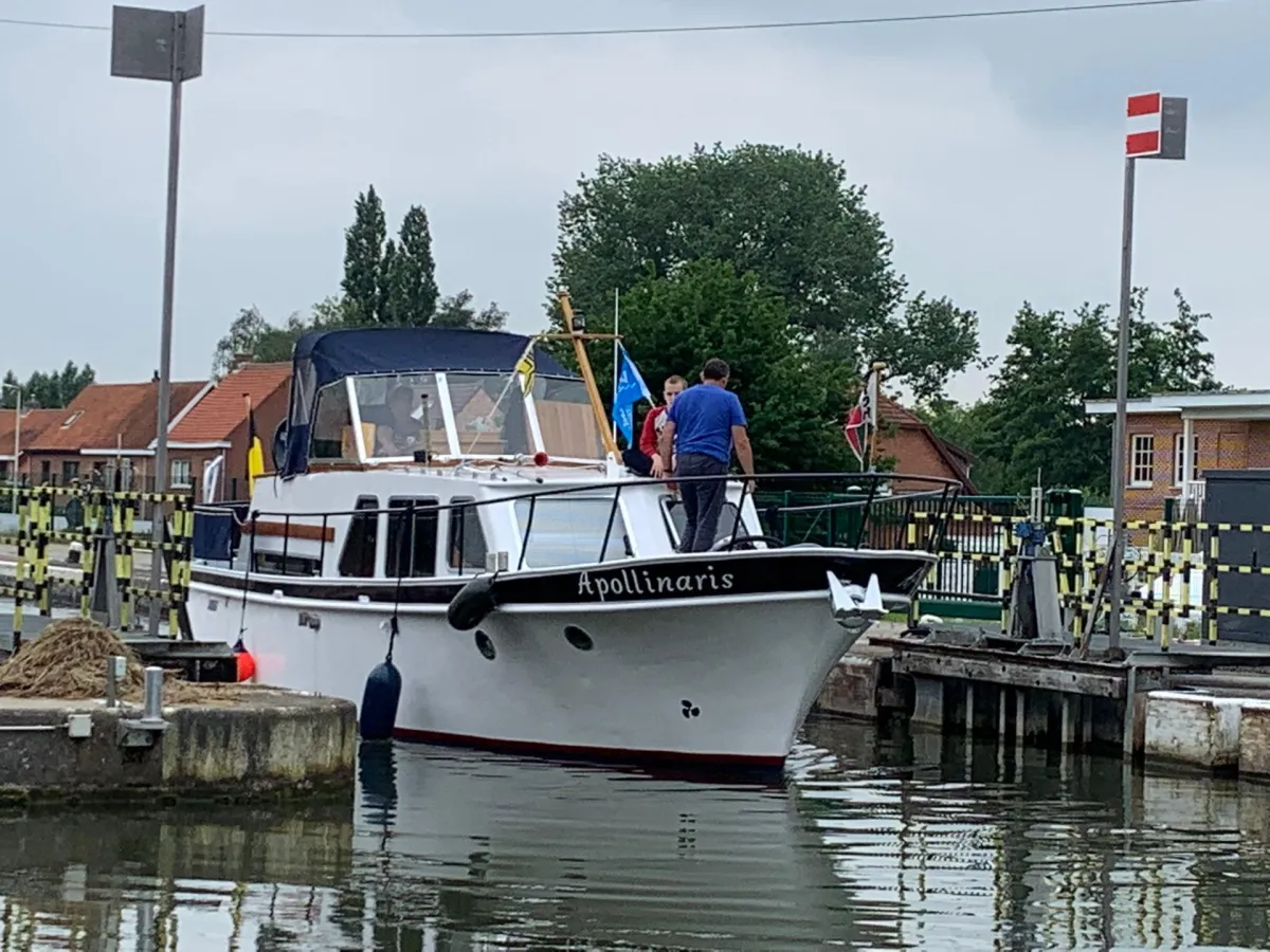 Stahl Motorboot Kompier 1200