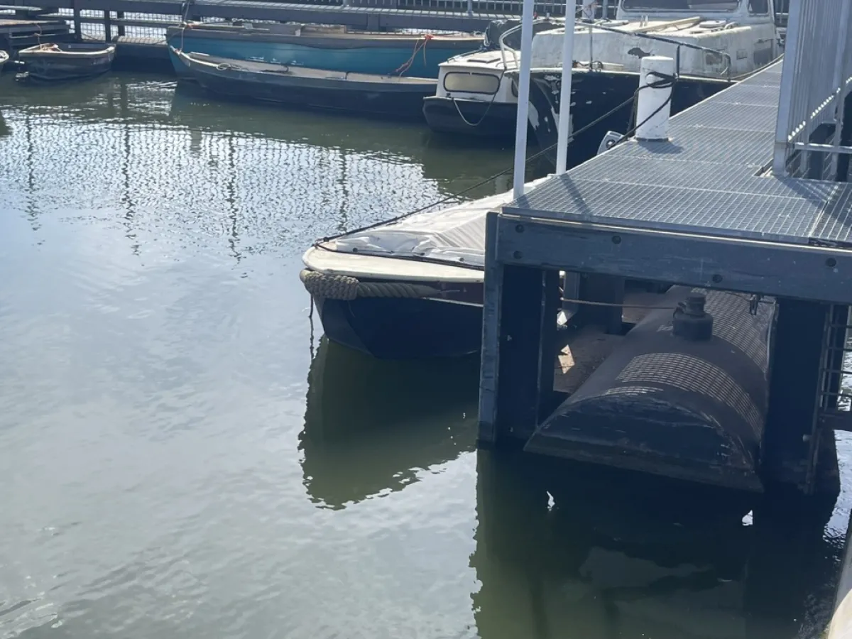 Steel Budgetboat Vlet 500