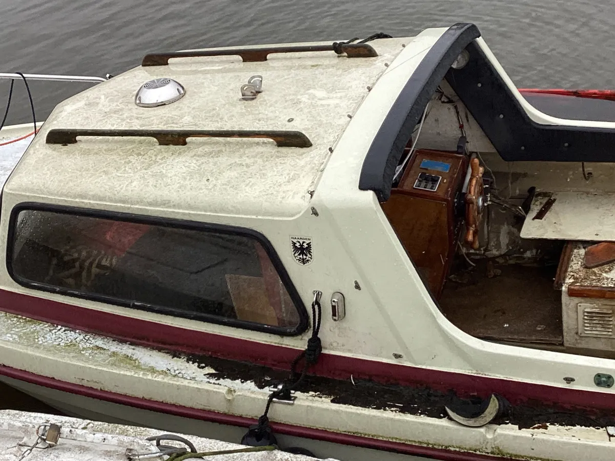 Polyester Budgetboat Cabin boat 550