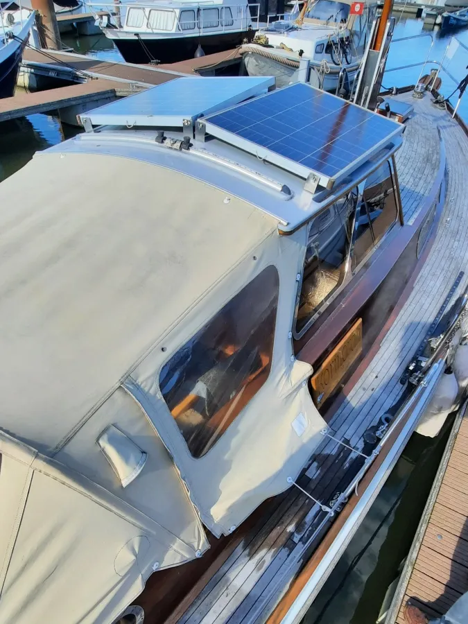 Polyester Sailboat Fellowship 33