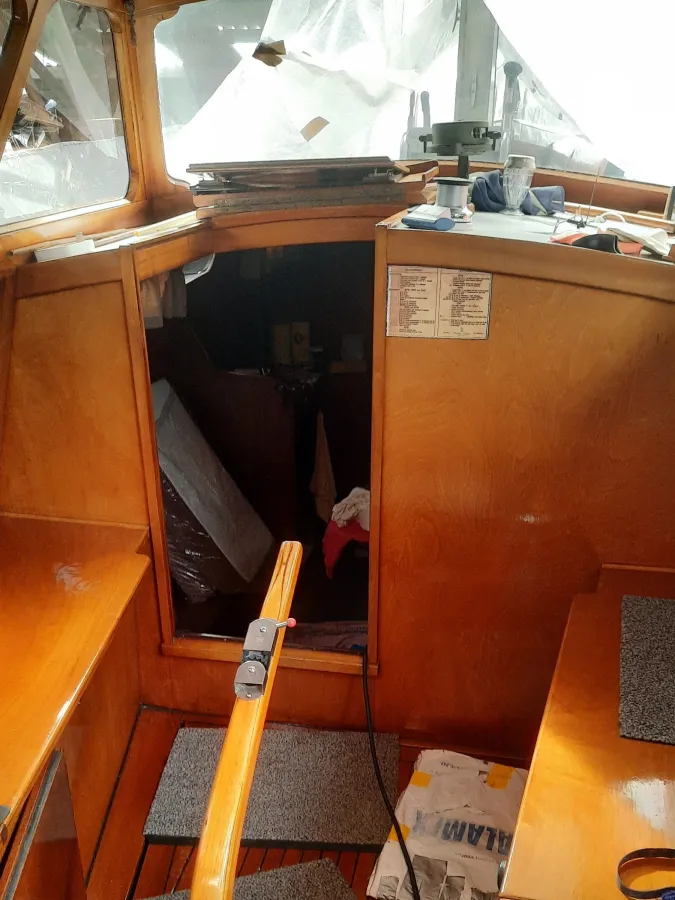 Polyester Sailboat Fellowship 33