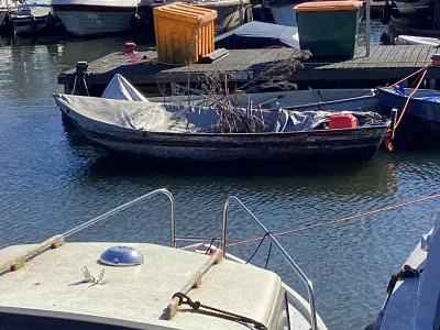 Steel Budgetboat Vlet 350 Photo 1