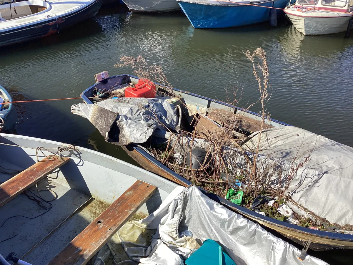 Steel Budgetboat Vlet 350