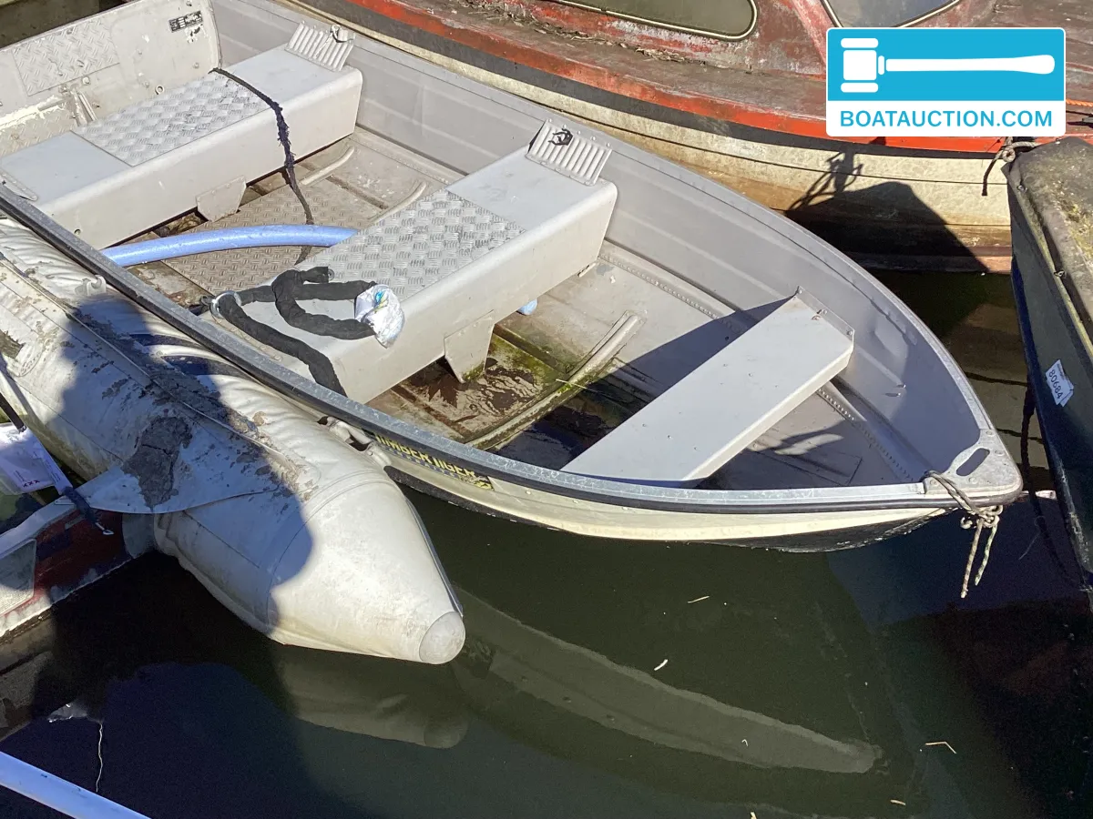 Thumbnail - Open Boat 300
