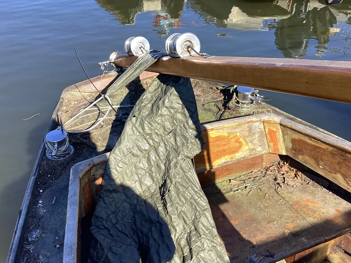 Wood Budgetboat Cabin launch 550