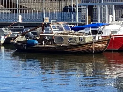 Wood Budgetboat Cabin launch 550 Photo 0