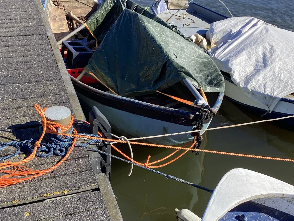 Steel Budgetboat Vlet 400