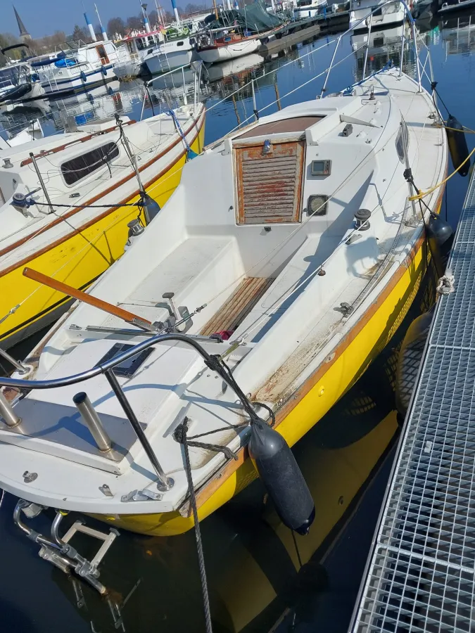 Polyester Segelboot Hurley 700