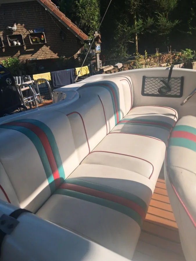 Polyester Schnellboot Dynamic 5000 Bowrider