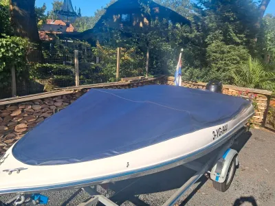 Polyester Schnellboot Dynamic 5000 Bowrider Foto 12