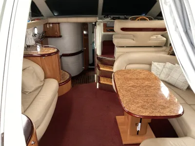 Polyester Motorboat Sealine 420 Statesman Photo 17