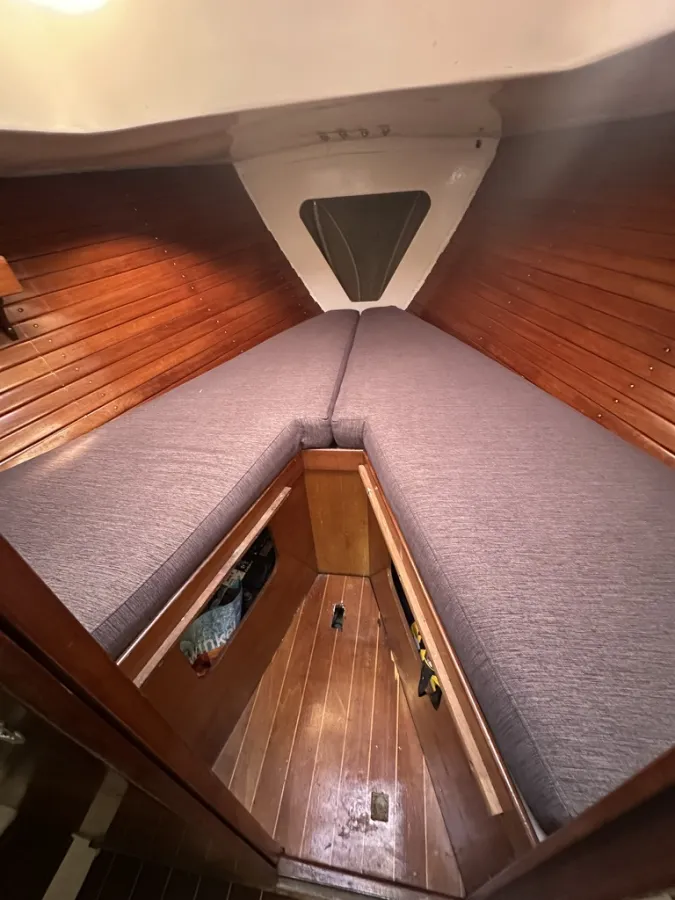 Polyester Sailboat Frans Maas Raider 35