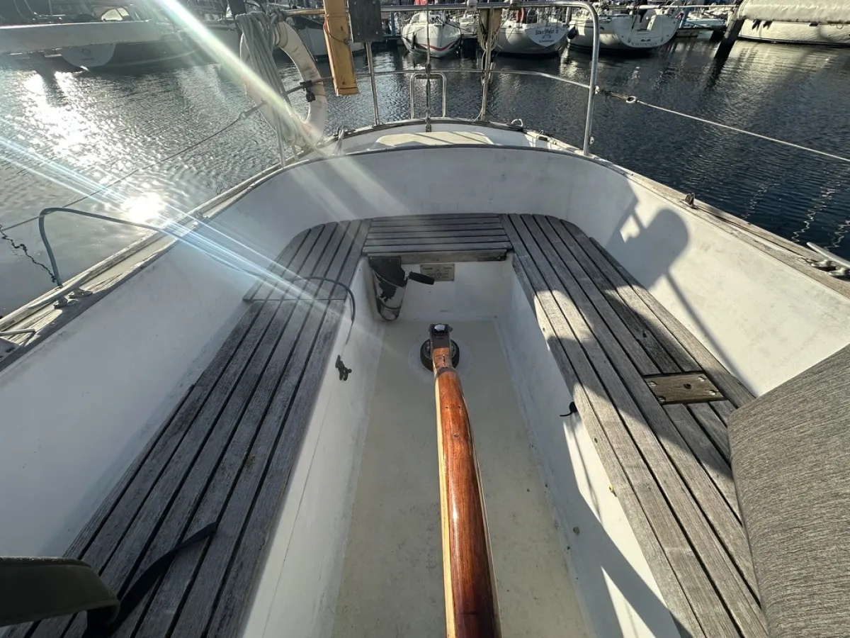 Polyester Sailboat Frans Maas Raider 35