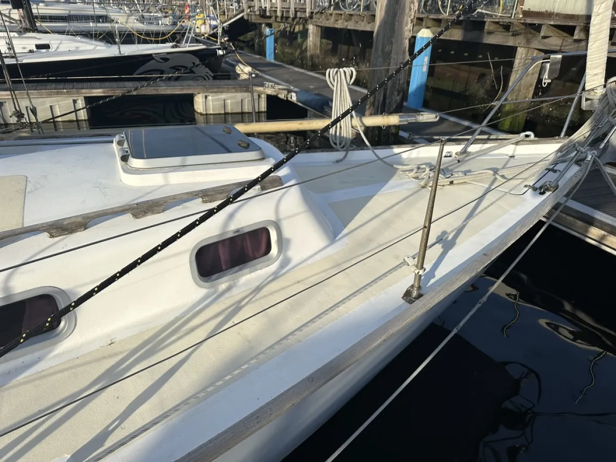 Polyester Sailboat Frans Maas Raider 35