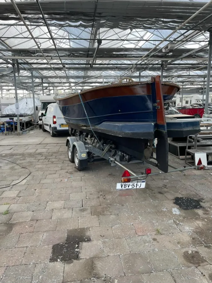 Composite Motorboat Knort 32 open