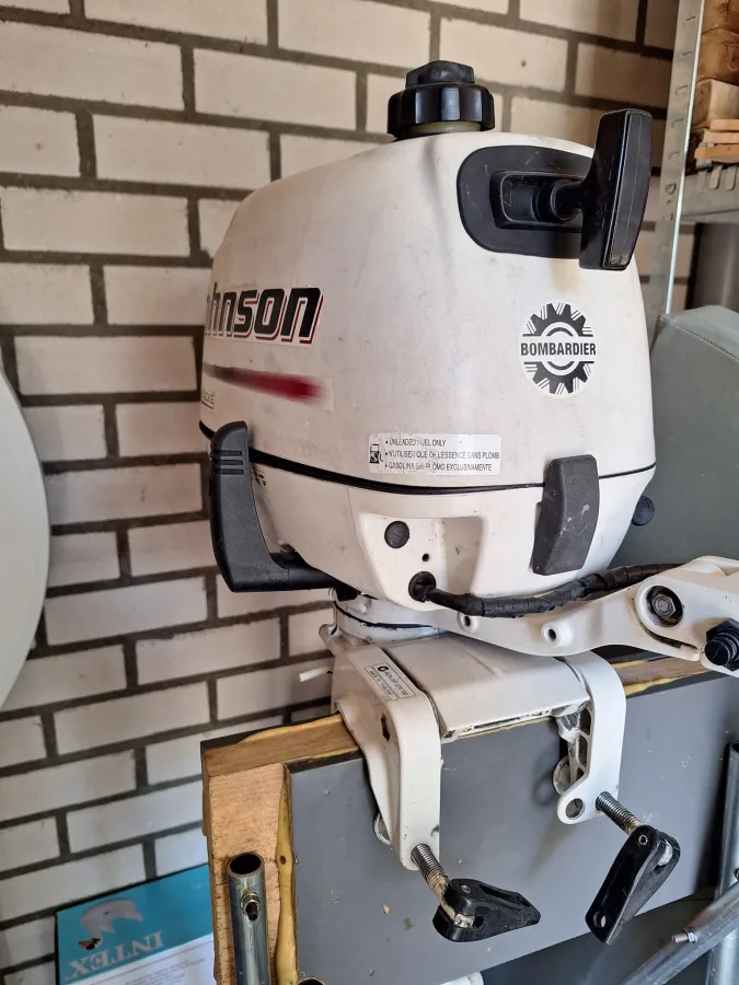 Steel Sloop Schottel Vlet 400