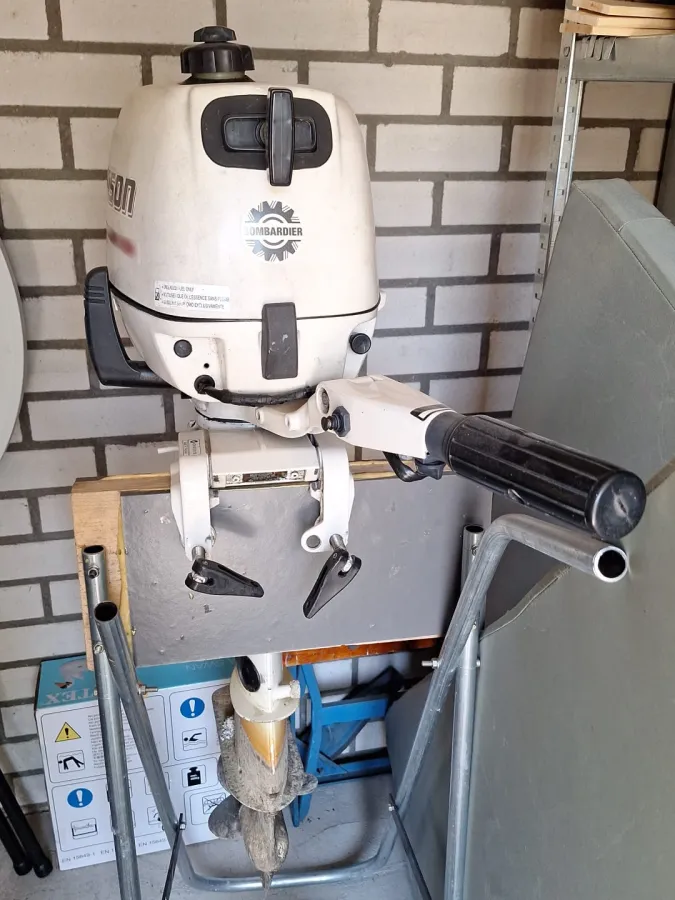 Steel Sloop Schottel Vlet 400