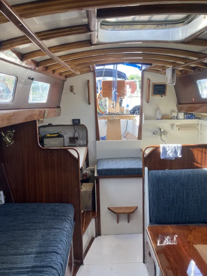 Polyester Sailboat Vindo 40