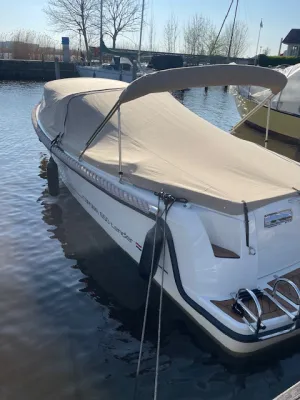 Polyester Sloop Corsiva 650 tender Photo 19
