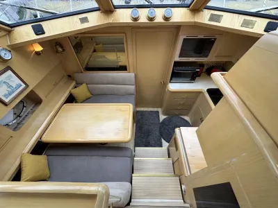 Polyester Motorboat President 425 Photo 24