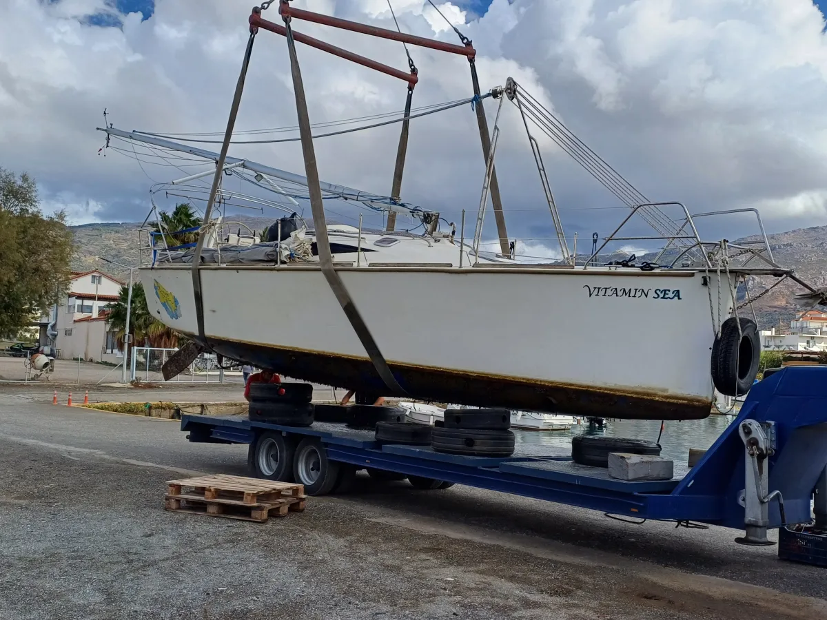 Polyester Sailboat Cobra 33