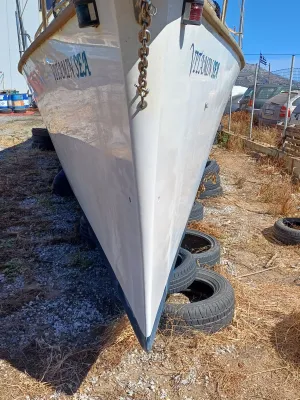 Polyester Sailboat Cobra 33 Photo 38