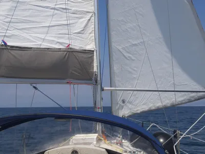 Polyester Sailboat Cobra 33 Photo 40