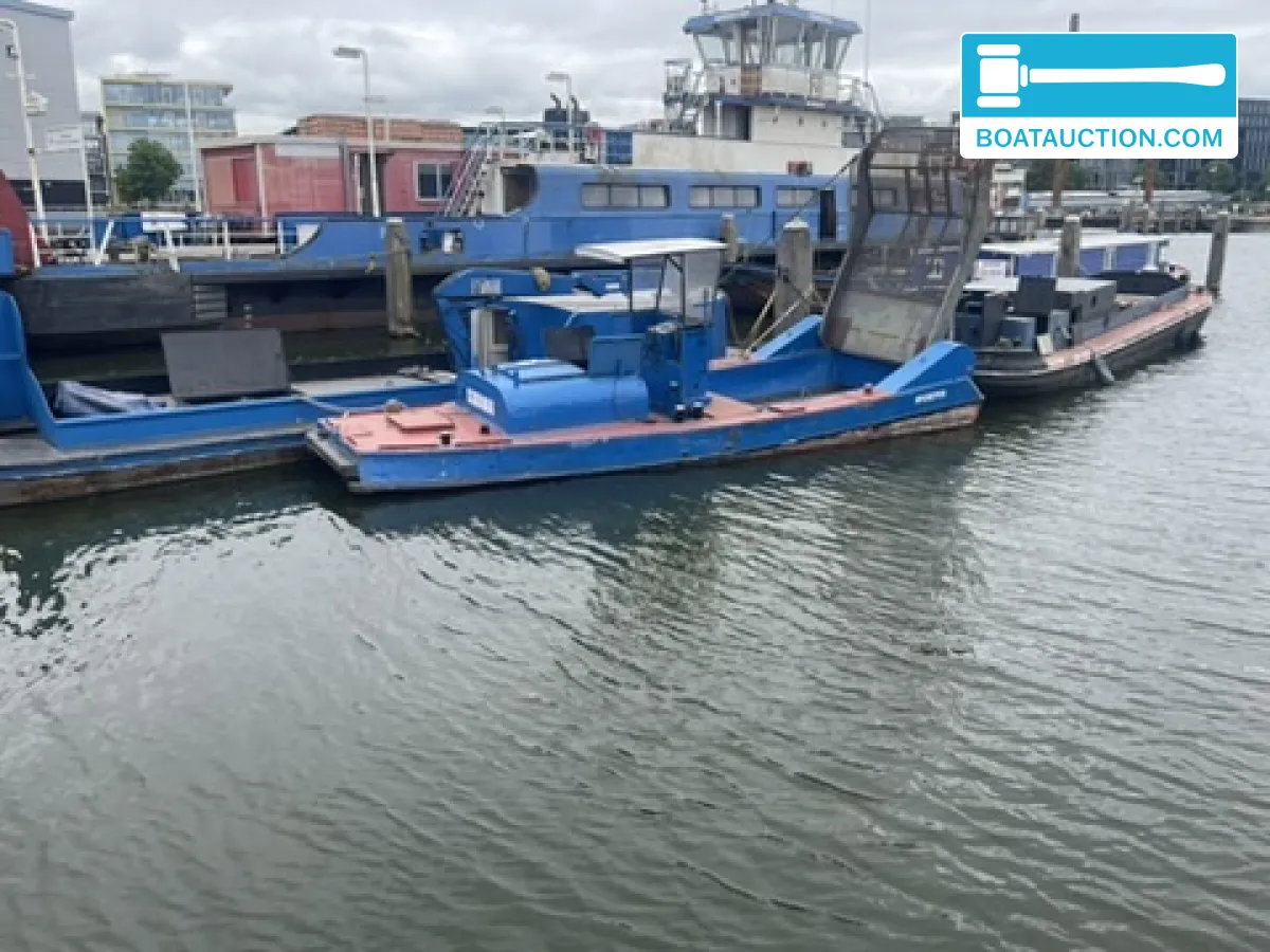 Thumbnail - Drijfvuil boat 840